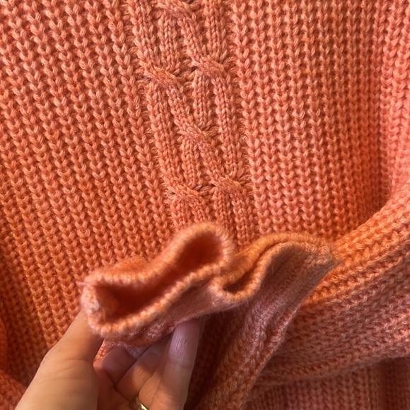 New chunky sparkling Peach Bellini cable knit crew neck sweater - Picture 2 of 9